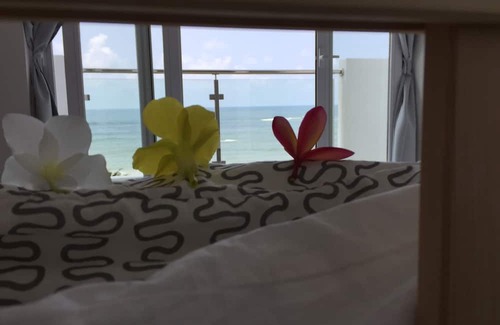 Mount Lavinia Apartamento | Wake up to panoramic ocean views from almost every room.