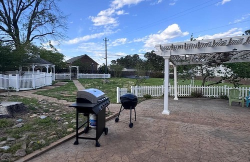 Cordova Casa | Charming and Cozy 4-bedroom house, in fabulous Memphis