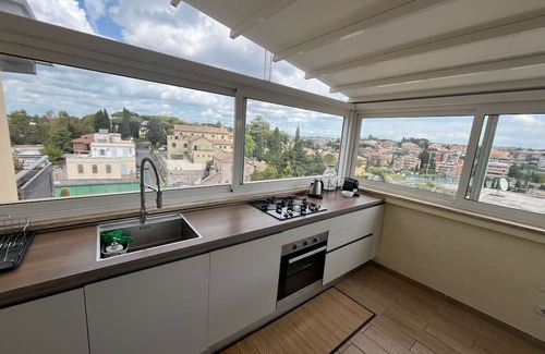 Monteverde Nuovo Apartamento | WHITECATE panoramic penthouse in Rome