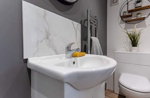 Chichester Apartamento | Oving | 6 Bedroom | 6 En-suite