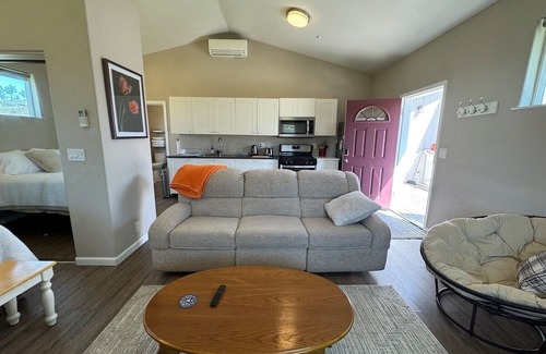 Middletown Casa | Stagecoach Cottage quiet efficiency
