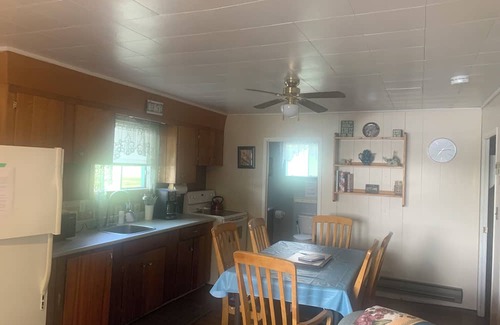 Lavigne Cabaña | Robin #9 Graceland Cottages