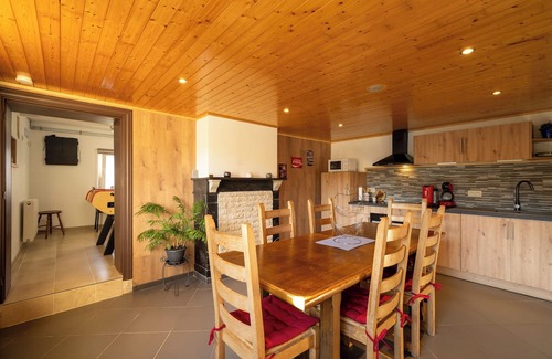 Sivry-Rance Casa | 3 épis gîte in the heart of nature, with playroom, ideal for families
