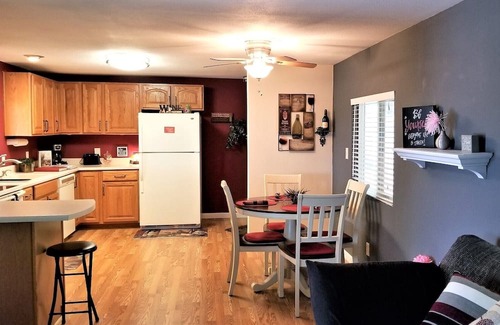 Desert Sands Golf Country Casa | Quiet and Nicely Decorated MH in Golf Community