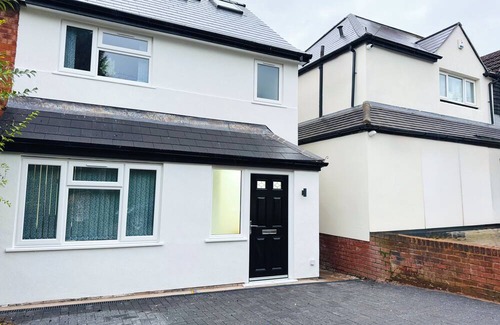 Quinton Casa | Stylish Stay In Birmingham