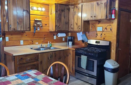 Franklin County Cabina | Loon Camp, sleeps 2 to 12, direct ATV trail access!