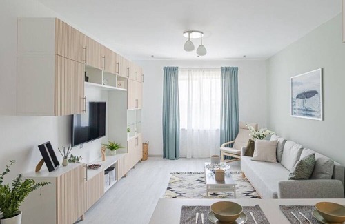 Sector 4 Apartamento | Charming 2-bedroom apartment in beautiful București with AC, WiFi