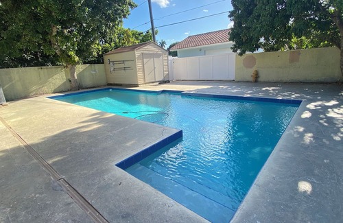 Miami Springs Casa | Charming 1-bedroom Suite with Pool, in Miami Springs. Near MIA