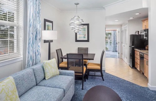 Paradise Island Complejo | Harborside Resort 2bdrm villa on Paradise Island w incredible amenities! Aug 3-7