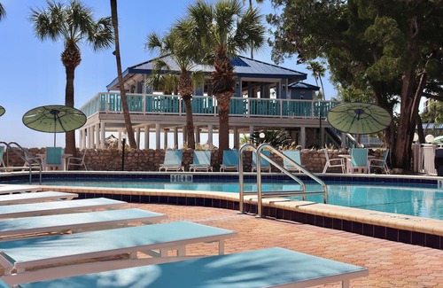 Pinellas Point Casa | Tropical Escape - 2 Units w/Ocean View, Marina Access & Downtown Attractions