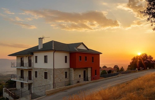 Ligiades Condominio | Spacious Junior Suite | Lake Gem at Arktos Hotel