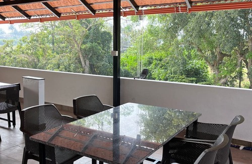 Vastare Casa | Cozy house in fabulous Chikkamagaluru with AC, WiFi