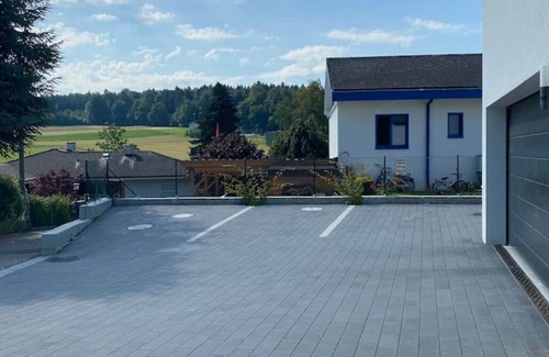 Gurmels Apartamento | Peaceful Swiss Getaway w/Pool, Views & Near Bern