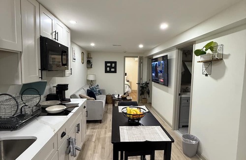 Takoma Casa | Charming and Convenient Retreat in the vibrant Upper Northwest of DC