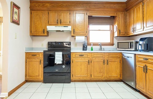 Sumter County Casa | 3-bedroom house in charming Sumter near Shaw AFB with WiFi, AC. Book now