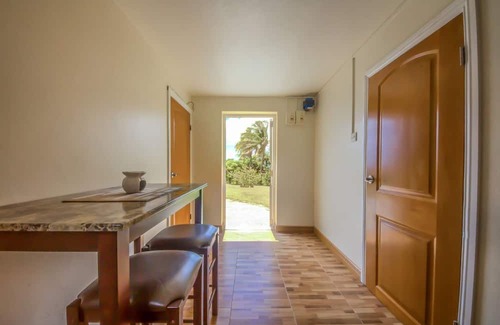 Little Bay Apartamento | Cozy 1-bedroom Studio Apartment in Montserrat with WiFi, and AC