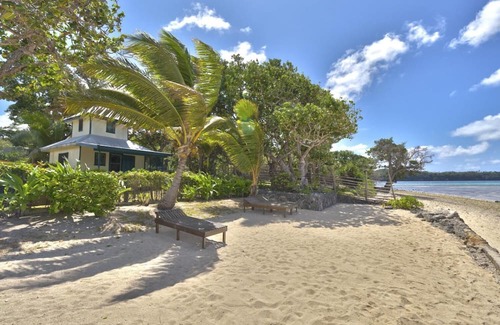 Matamaka Apartamento | Charming 2-bedroom studio in Talihau with private beach