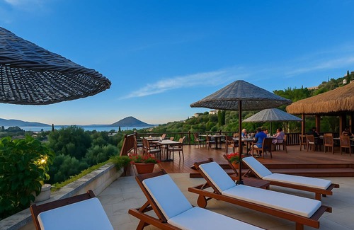 Yalikavak Cama Y Desayuno | Charming 1-bedroom bed & breakfast with AC, WiFi in lovely Bodrum