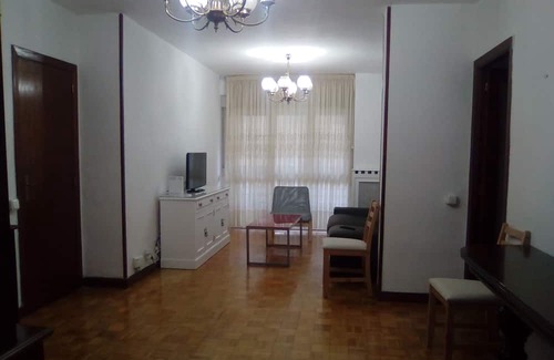 Iturrama Apartamento | APARTMENT IN CENTRAL PAMPLONA SAN FERMIN FIESTAS