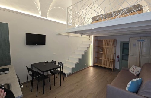Selvacava Casa | Itaca, monolocale caratteristico con tutti i confort.