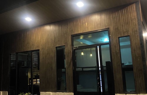 Digos City Apartamento | Summers Cozy studio in delightful Digos City with AC