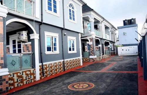 Ijare Apartamento | Uncle Love Serviced Apartments — A Stylish and Spacious 2-Bedroom Apartment