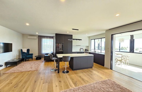 Lacepede Casa | 6TWENTYTWO - Where contemporary meets the beach.