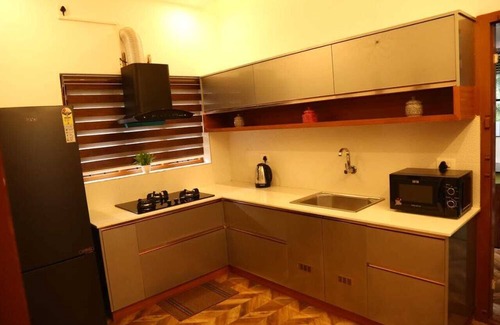 Chengannur Villa | Ethereal Retreat 4-bedroom villa in delightful Chengannur with WiFi, AC