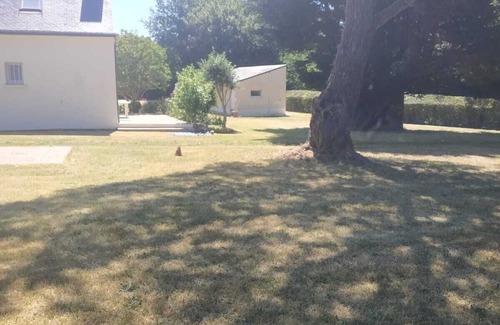 Sarzeau Casa | Vacation home on the beach, less than 10 minutes' walk from the sea.