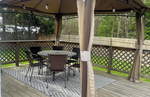 Port Clinton Casa | ENTIRE HOUSE - 5 Min Walk To Jet/Downtown PC