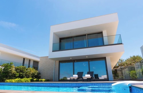 Atalaia Villa | STUNNING VILLA WITH PRIVATE POOL - 07