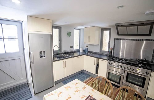 Invermoriston Casa | Loch Ness Granary by Interhome