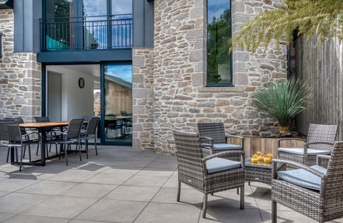 Ferel Casa | Le Logis de la Pierre Bleue - Maison climatisée avec piscine