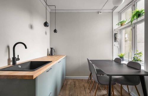 Sentrum Apartamento | Colorful Apartment - Right next to Grieghallen!