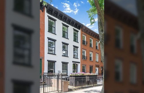 Crown Heights Apartamento | Crown Terrace by Rove | Duplex w/Outdoor Spaces