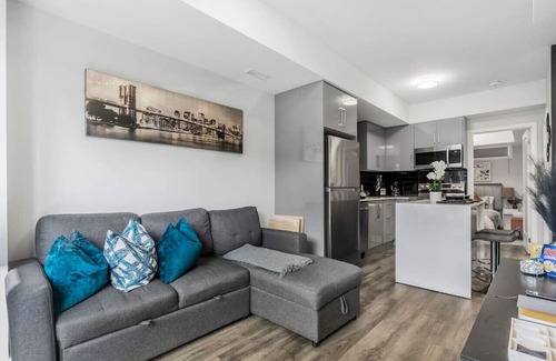 Niagara Falls Apartamento | Luxe 1BR Condo Suite| 4 Mins to the Falls/Casino