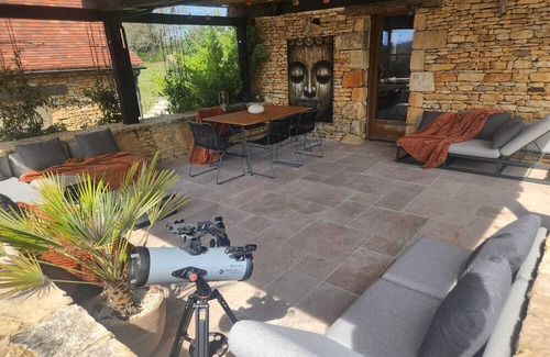 Castelnaud-la-Chapelle Casa | Stylish 3-bedroom retreat with heated salt water pool in Castelnaud near Sarlat