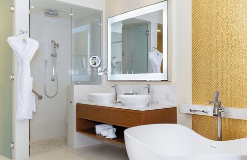 Santa Rosa Complejo | Luxurious 2-bedroom suite near San Jose del Cabo at Villa la Valencia