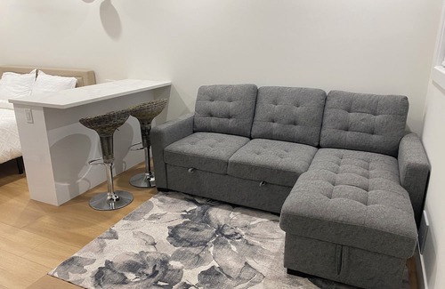 Newton Apartamento | Calm Corner Retreat: Calm Escape