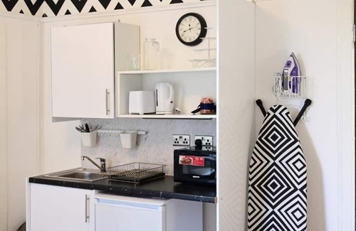 Mansewood Apartamento | Bemersyde Guest House : Studio 5nn