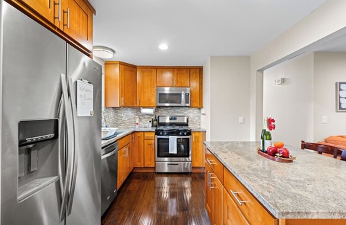 Renton Casa | Spacious 4-bedroom house with WiFi in peaceful Renton