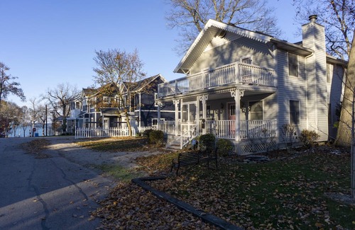 Lakeside Cabaña | 327 Elm Ave in Lakeside