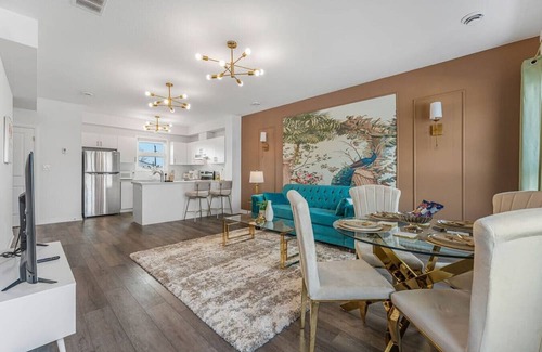 Niagara Falls Apartamento | LUX - Designer Penthouse Apt with Rooftop And Parking