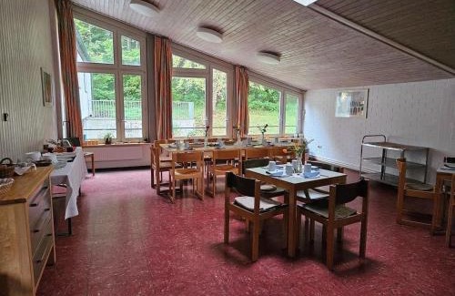 Gomadingen Apartamento | Zimmer 9