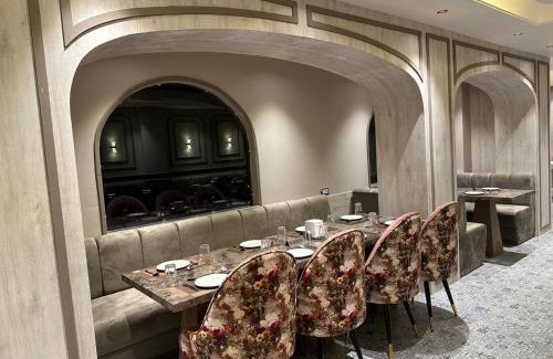 Dausa Casa | Pinky Hotel