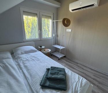 Pusztavacs Apartamento | Kékzug