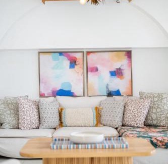 Condado Casa | Lux 6BR Getaway - Condado Pool BBQ Generator Beach 9min Walk
