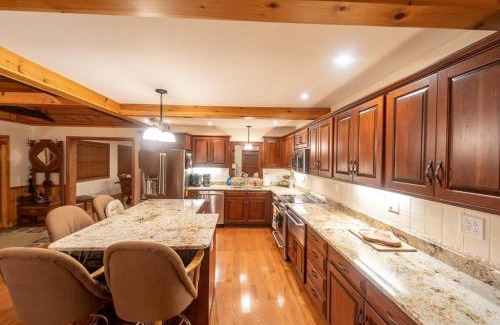 Champion Casa | Champion Charmer - Spacious Backyard with Grill home