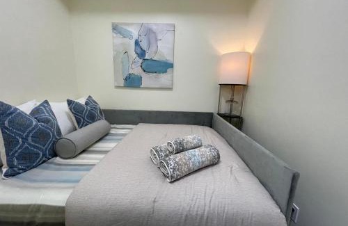 Fort York Hotel | Luxeloom Hotel