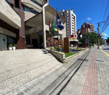 Atiradores Apartamento | Apto-hotel, piscina, Smart TV, academia